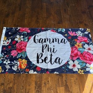 Gamma Phi Beta Outdoor Flag floral